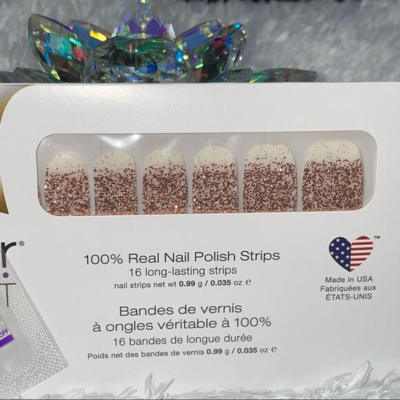 Color Street | coming up rose gold, Rose Gold Glitter dip overlay, nail strips - Picture 6 of 7